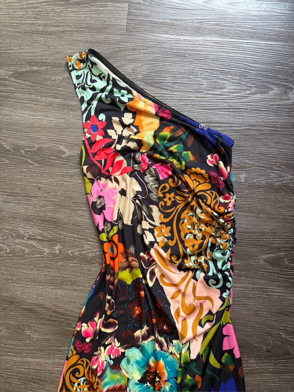 VENUS One-Shoulder Asymmetrical Floral Print Dress - Black, Blue, Pink - Picture 5 of 7